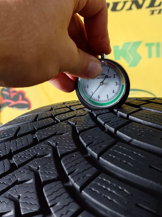 215/55R17 Falken 6,9-6,2mm anvelope in stare foarte buna