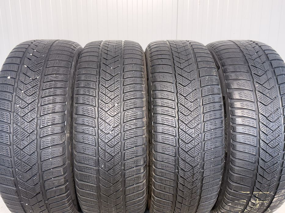 245/50/19 зимни гуми PIRELLI SOTOZERO 3 RunFlat