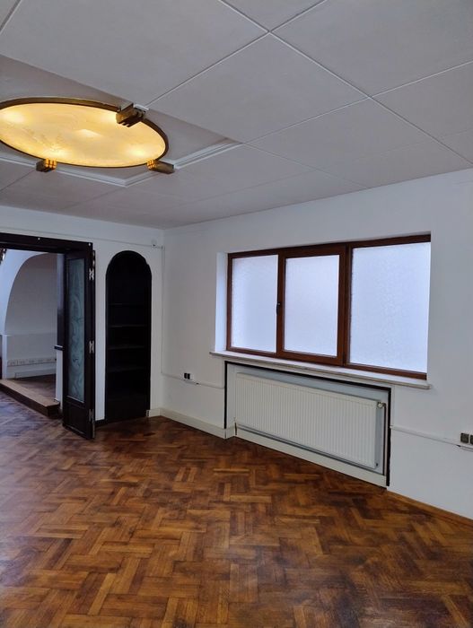 Apartament pentru inchiriat