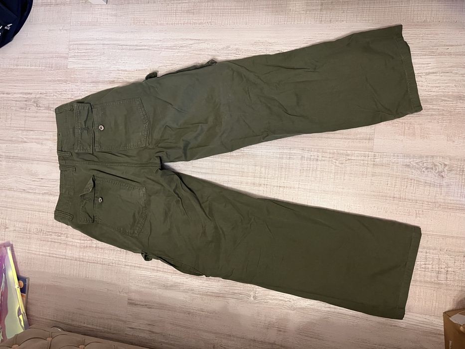 панталон карго.