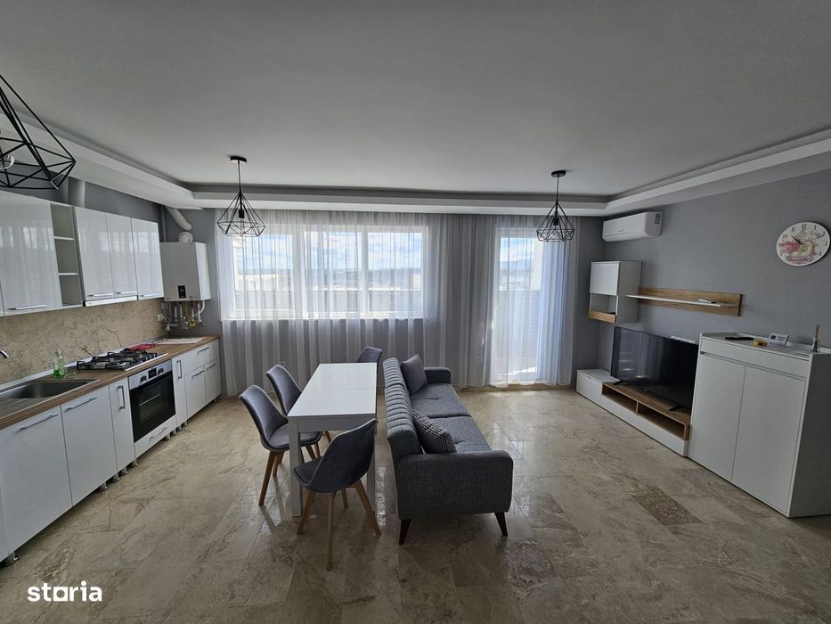 De Închiriat apartament tip Penthouse de 3 camere  Strada Stelelor!