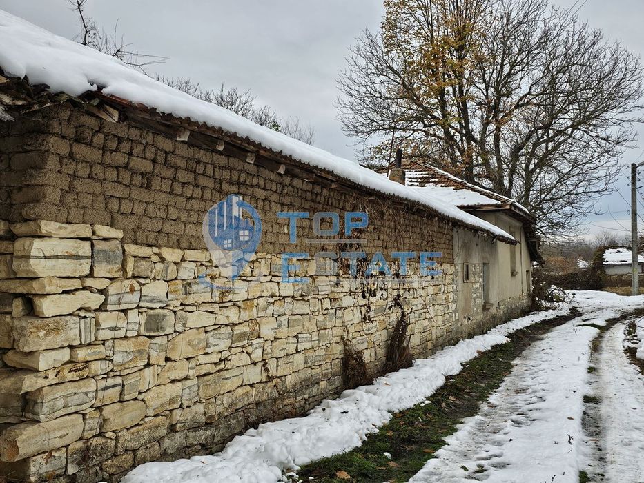 Продава се Къща в с. Горски Сеновец, Област Велико Търново - 80 кв.м за 71 €/кв.м - Снимка #1