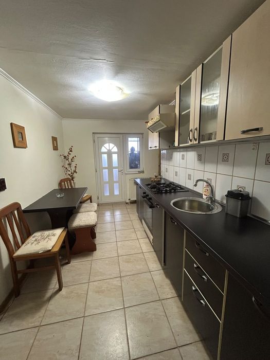 Casă cu 4 camere în Brăilița, teren 290 mp, curte pavată – Proprietar