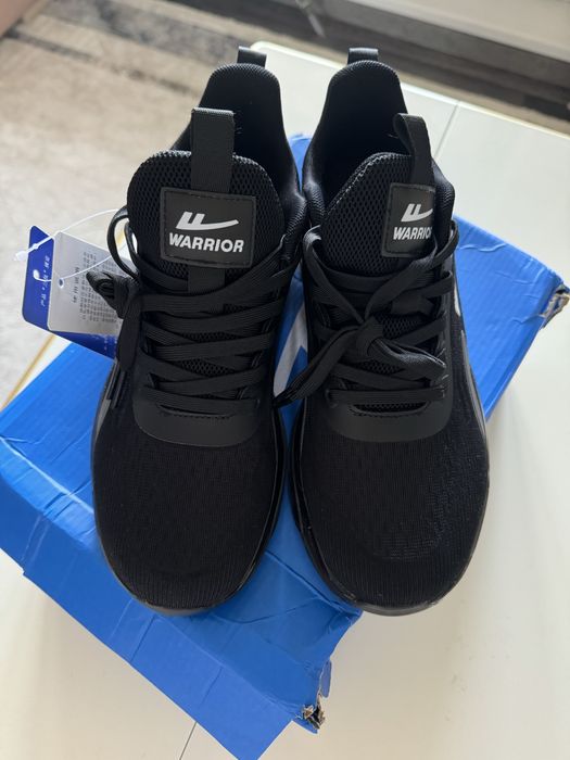 Новые кроссы размер 41 маломерят