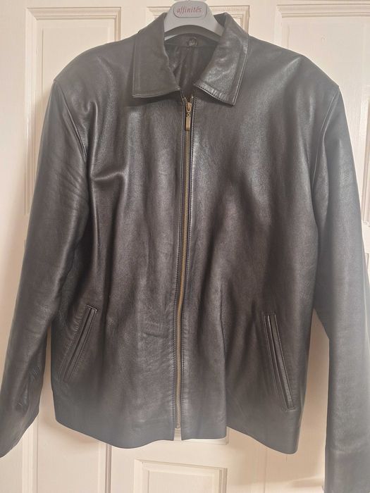 Мъжко Яке естествена кожа.