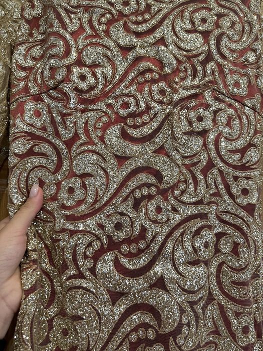 Вечернее платье