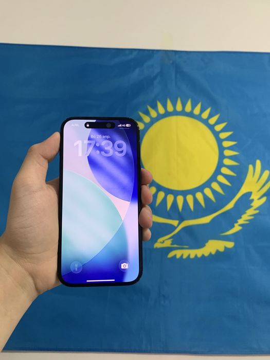 Iphone 15 Space black