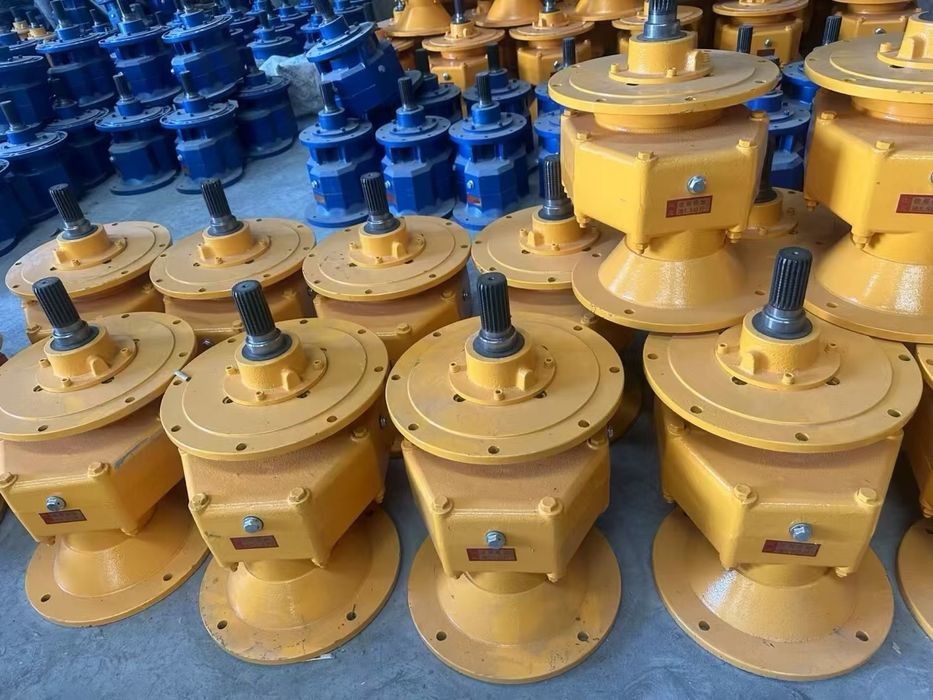 Редукторы Моторы