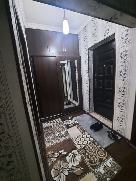 ГАНГА  Себзорда 2хона 68м²  3-етаж срочна сотилади  Оделный ход