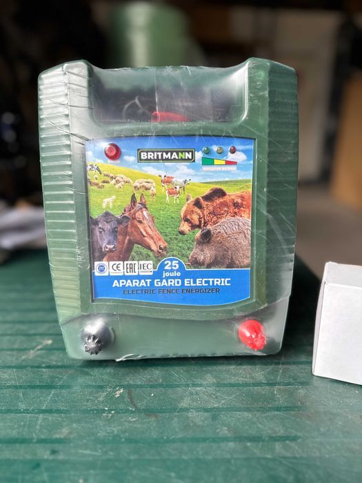 Generator de impulsuri 25 Joule  Britmann pt gard electric animale