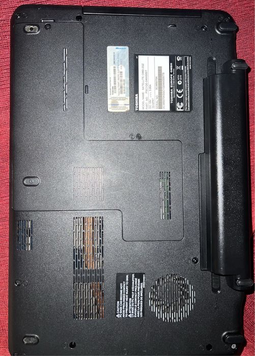 Laptop Toshiba Satellite C660