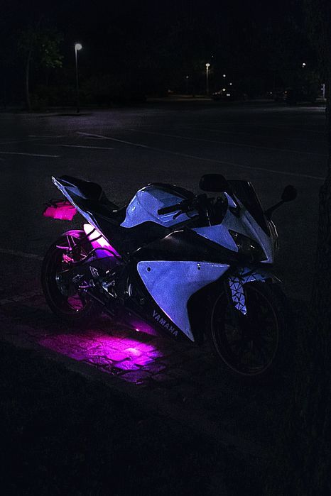 Vând Yamaha YZF-R125, prima generație, an 2008,