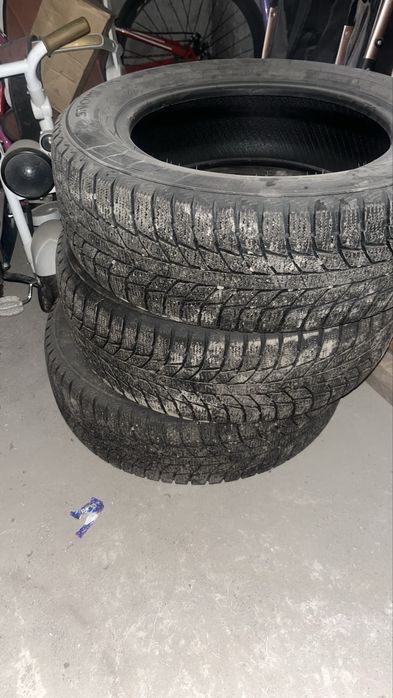 шины 16 зимние 3шт