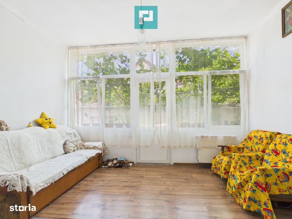 Casă individuală zonă centrală - teren 940 mp