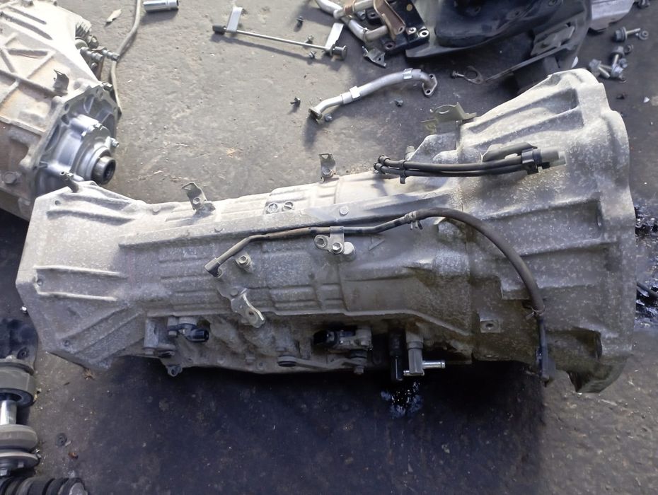 Toyota Land Cruiser 200 
4.7
АКПП