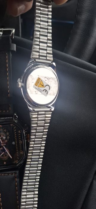 Поставка за чаша