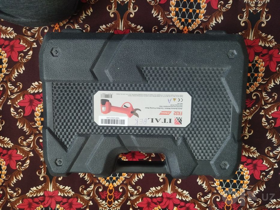 ITAL elektr sekator – 3 ta akkumulyator bilan