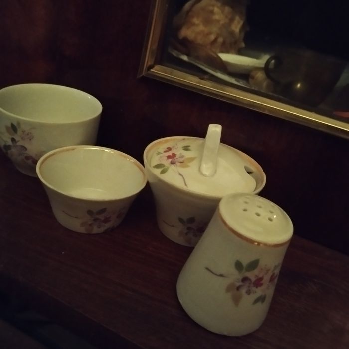 Продаю советскую посуду