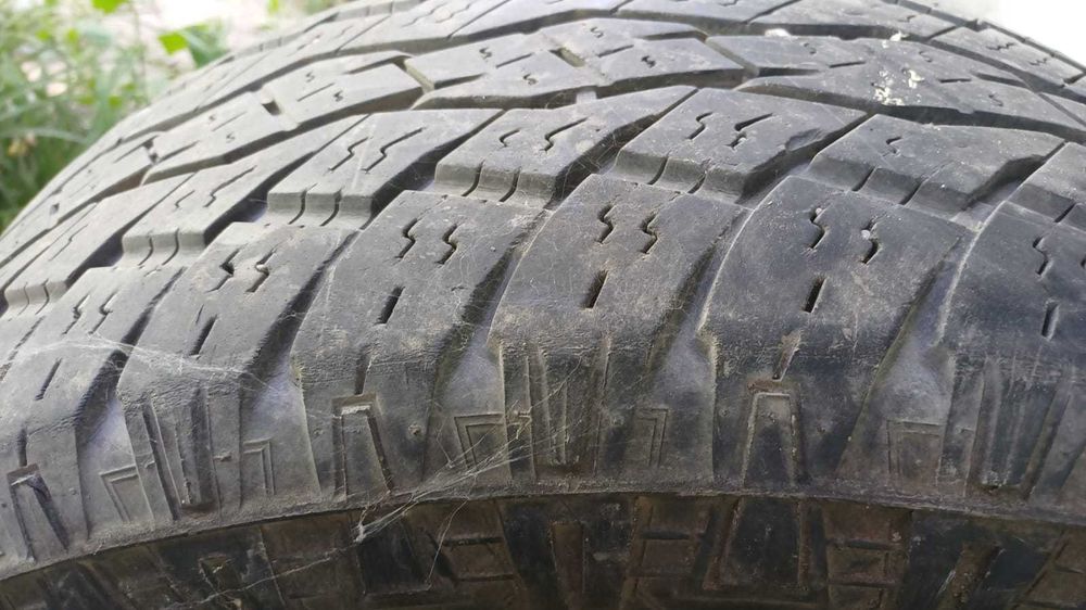 Шина  б/у  4 колеса