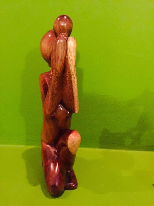 Sculptura lemn de Suar