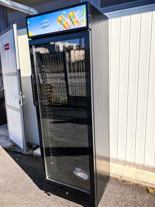 Хладилна витрина вертикална, 450 литра SC-450