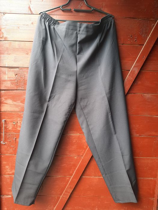 Pantaloni femei, noi