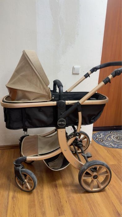 Продам коляску для ребенка