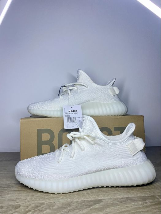 Yeezy 350v2 White