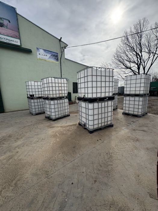 Бидони/Цистерни/IBC-контейнери/Варели за вода по 1-тон/1000 литра