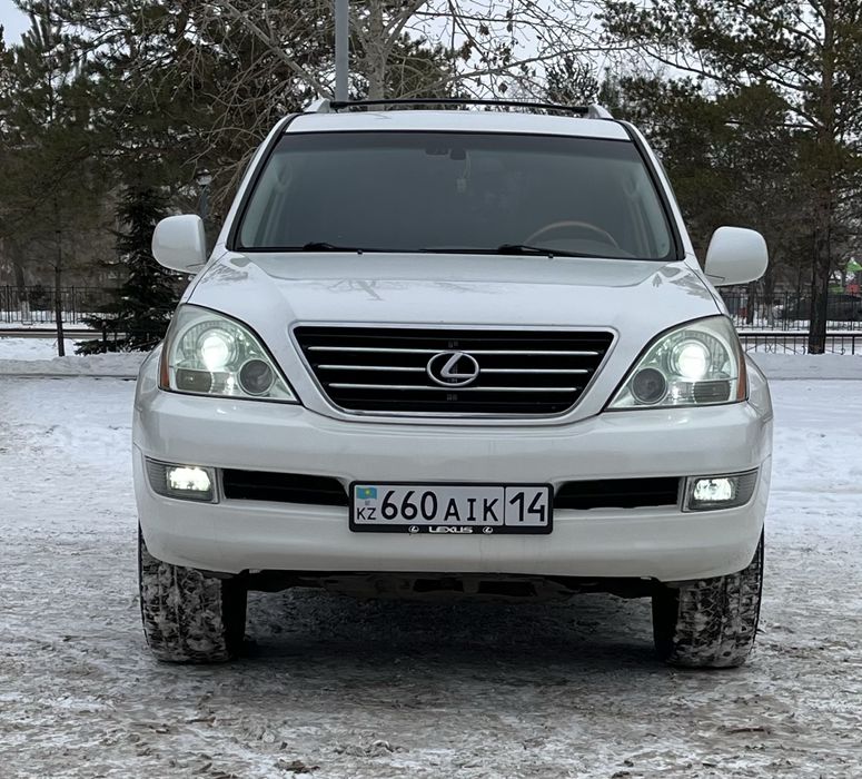 Lexus GX470.