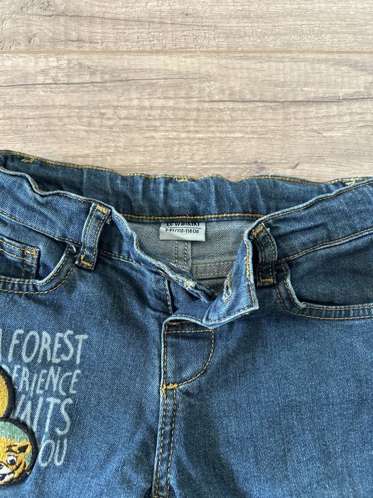 Детские джинсы для мальчика