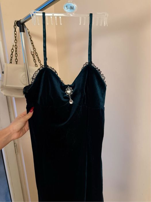 Уникална зелена рокля