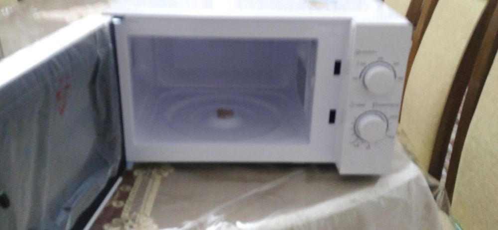 Микроволновка  artel