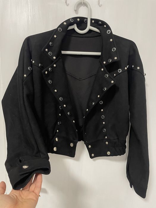 Меко,велурено яке(тънко)