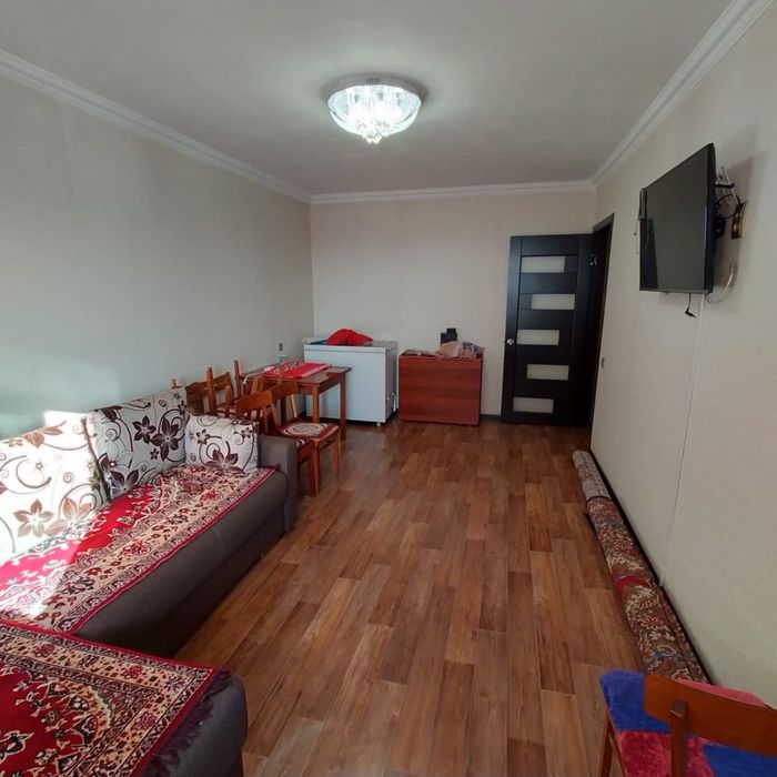 Сдается в аренду 2-х комнатная квартира на длительный срок.