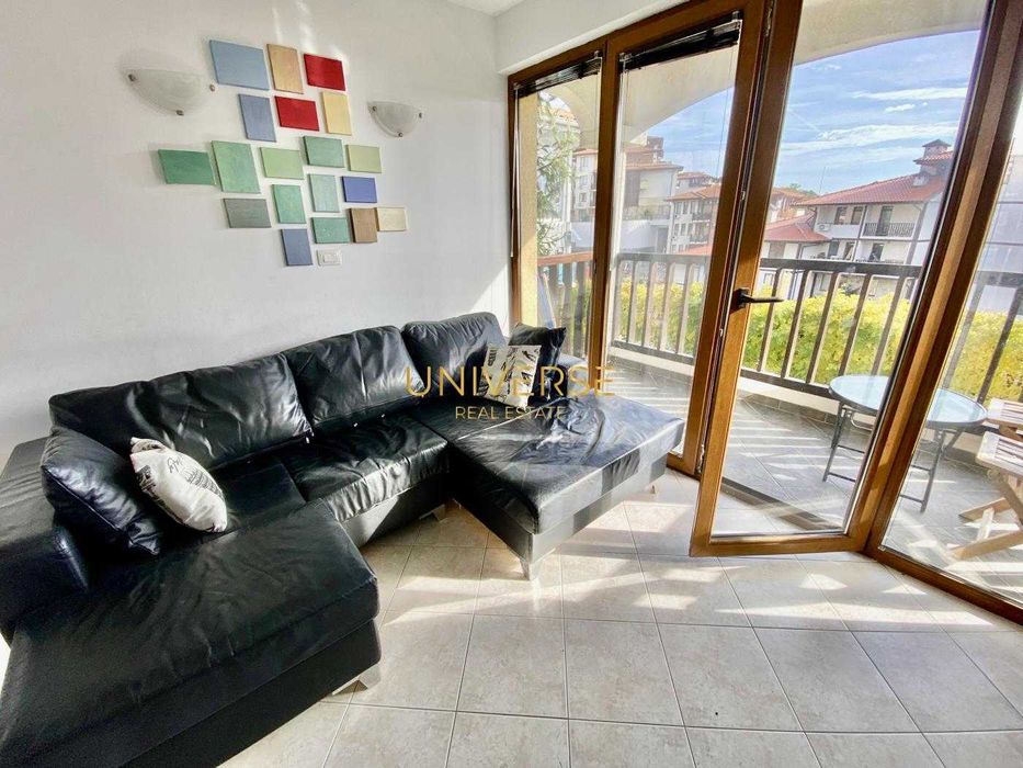 Продава се Четиристаен апартамент в Свети Влас - 125 кв.м за 1480 €/кв.м - Снимка #1