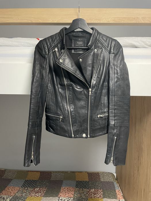 Кожени дамски якета