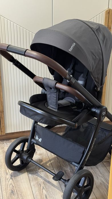 Продам детскую коляску 2в1