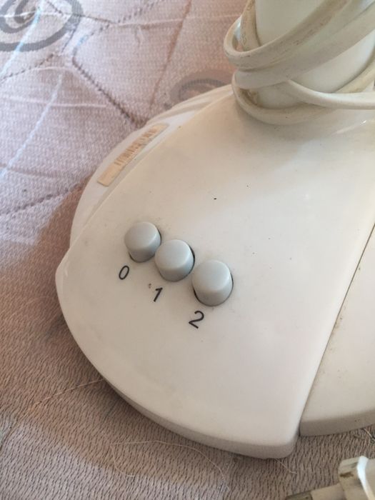 Ventilator de birou masa