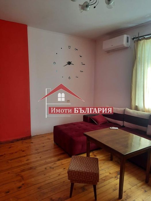 Продава се Четиристаен апартамент в Карлово - 65 кв.м за 1177 €/кв.м - Снимка #1