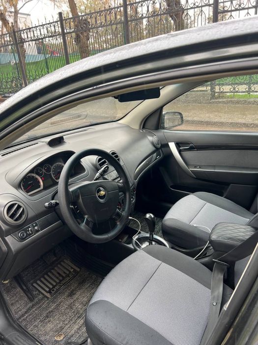 Нексия 3 сотилади