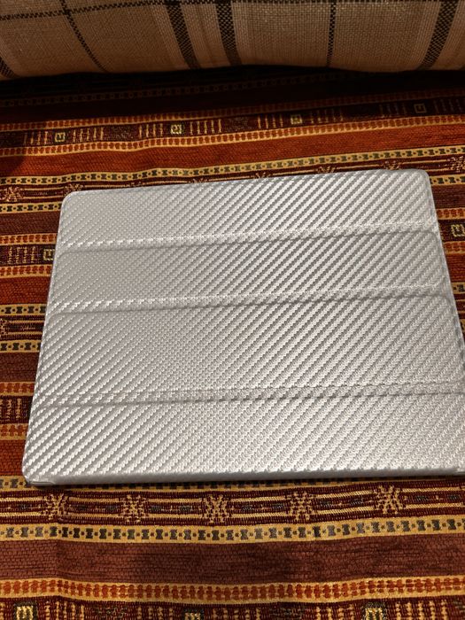 Чехол на айпад 2-3 поколения