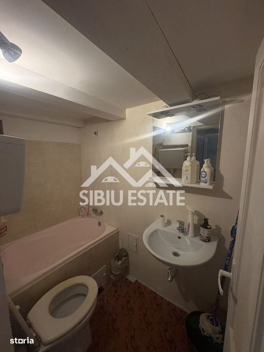Spatiu comercial 50 mp | Intrare din strada | Central