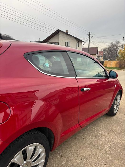 Vând Alfa Romeo Mito