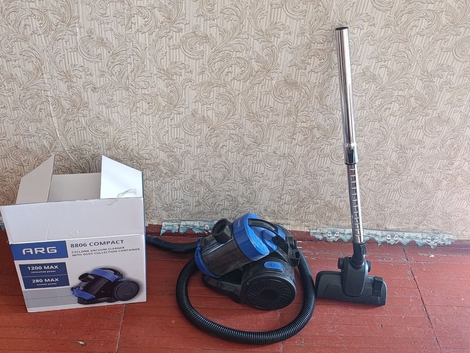 Relmi смарт телевизор пылесос