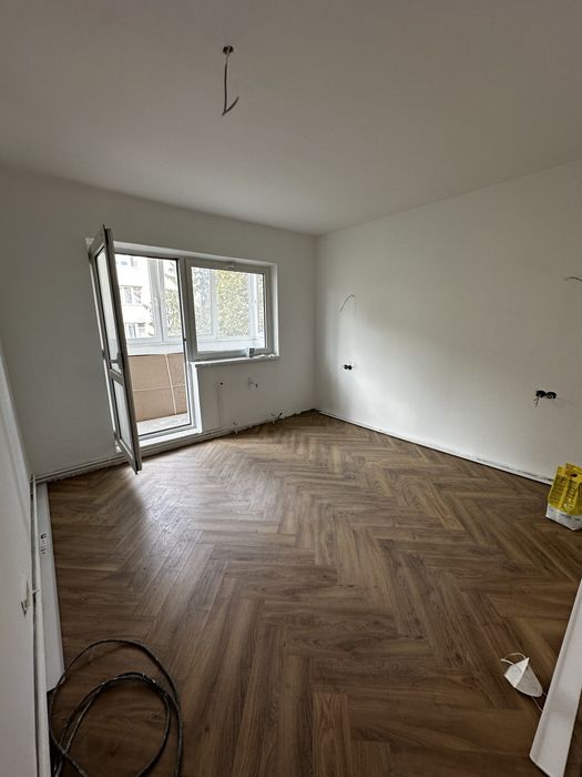 Amenajări Interioare, Exterioare, Spații Verzi