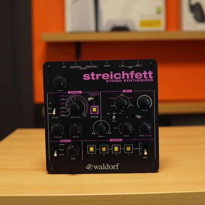 Sintetizator de Corzi și Vocoder Waldorf Streichfett,  12 LUNI GARANTIE