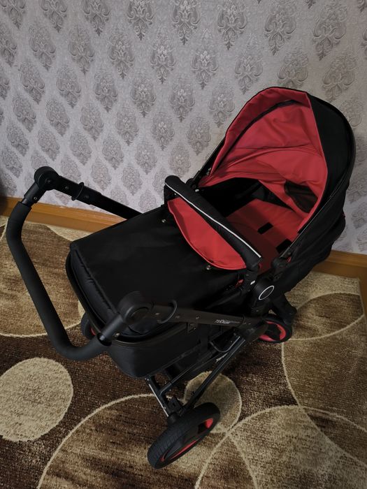 Продам детскую коляску