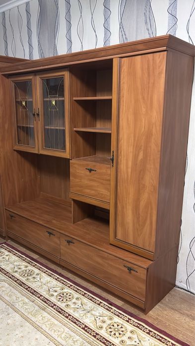 Продам шкаф без повреждений