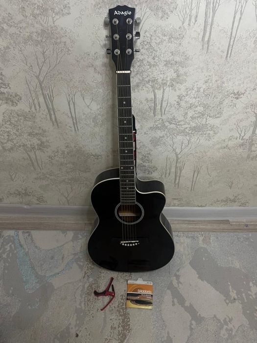 Гитара Adagio сатылады